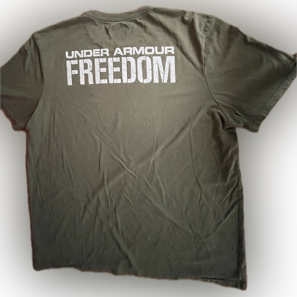 MENS UNDER ARMOUR T SHIRT SHORT SLEEVE USA STARS Army Green Loose Fit Heat Gear - Picture 5 of 5